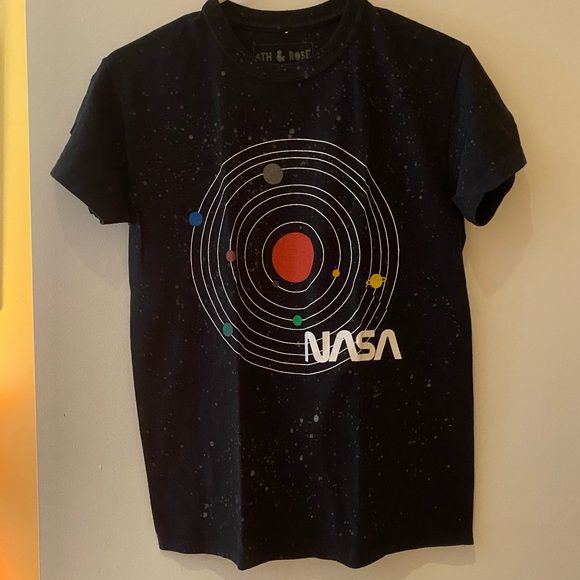 NWOT NASA Cotton T-shirt - Picture 1 of 3